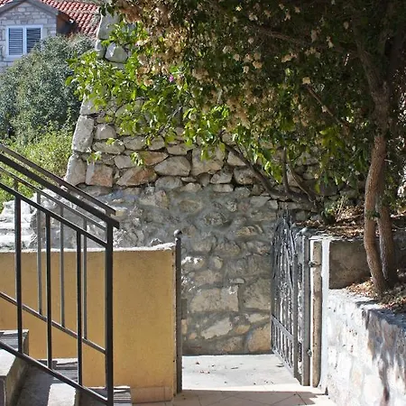 With A Parking Space Hvar - 3229 アパート