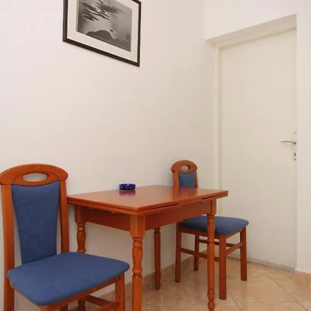 With A Parking Space Hvar - 3229 アパート