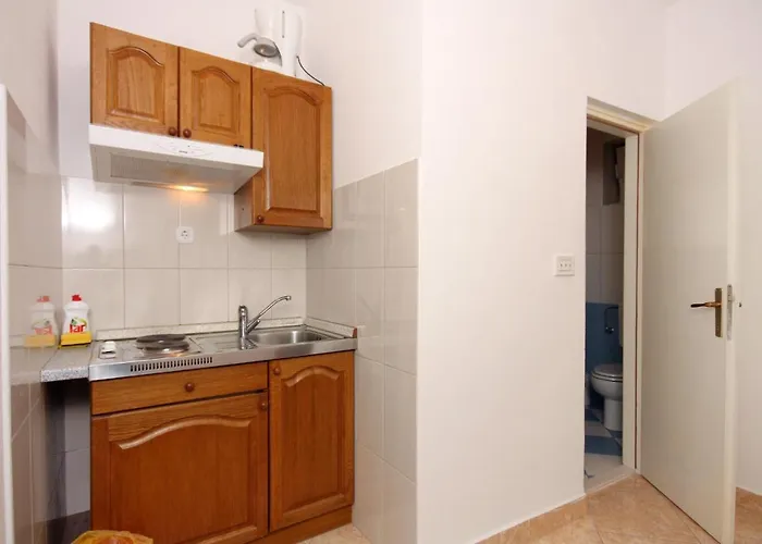 Apartment With A Parking Space Hvar - 3229 *