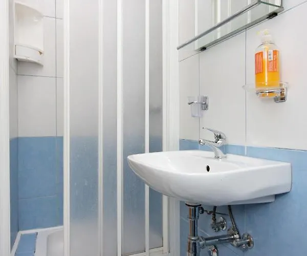 Appartamento With A Parking Space Hvar - 3229 *